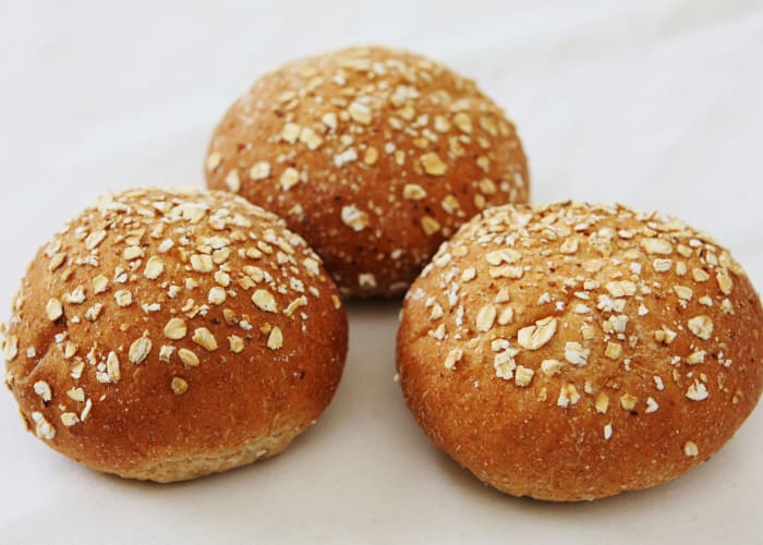 Honey Wheat Dinner Roll 9/12ct