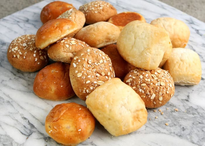 Assorted Mini Dinner Rolls 4/36ct